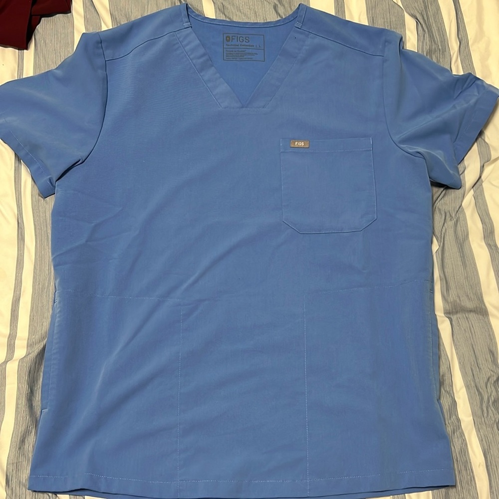 Figs Chisec 3 Pocket Scrub Top Size L, Ceil Blue